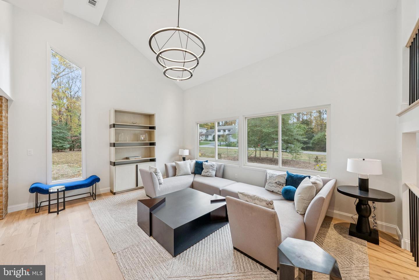 11000 OAKTON WOODS WAY, OAKTON, Virginia 22124, 4 Bedrooms Bedrooms, ,3 BathroomsBathrooms,Residential,For sale,11000 OAKTON WOODS WAY,VAFX2276392 MLS # VAFX2276392 11000 OAKTON WOODS WAY, OAKTON, Virginia 22124, 4 Bedrooms Bedrooms, ,3 BathroomsBathrooms,Residential,For sale,11000 OAKTON WOODS WAY,VAFX2276392 MLS # VAFX2276392