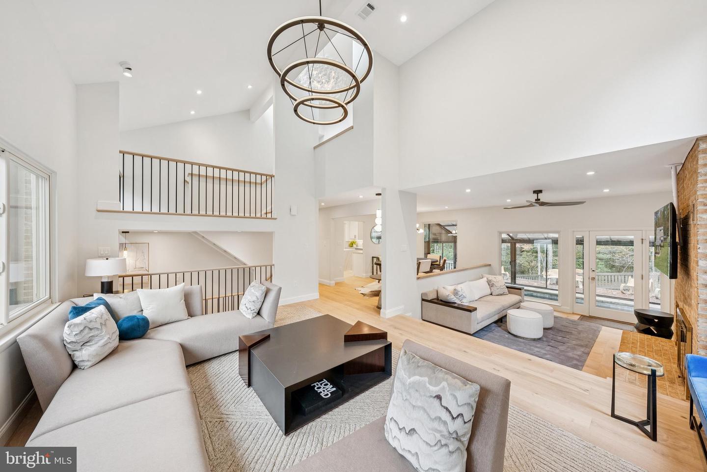 11000 OAKTON WOODS WAY, OAKTON, Virginia 22124, 4 Bedrooms Bedrooms, ,3 BathroomsBathrooms,Residential,For sale,11000 OAKTON WOODS WAY,VAFX2276392 MLS # VAFX2276392 11000 OAKTON WOODS WAY, OAKTON, Virginia 22124, 4 Bedrooms Bedrooms, ,3 BathroomsBathrooms,Residential,For sale,11000 OAKTON WOODS WAY,VAFX2276392 MLS # VAFX2276392