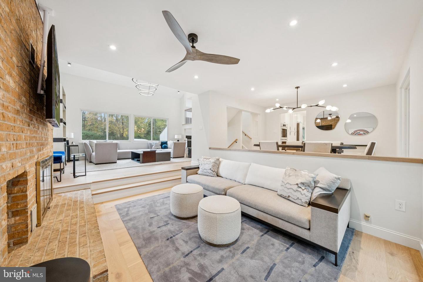 11000 OAKTON WOODS WAY, OAKTON, Virginia 22124, 4 Bedrooms Bedrooms, ,3 BathroomsBathrooms,Residential,For sale,11000 OAKTON WOODS WAY,VAFX2276392 MLS # VAFX2276392 11000 OAKTON WOODS WAY, OAKTON, Virginia 22124, 4 Bedrooms Bedrooms, ,3 BathroomsBathrooms,Residential,For sale,11000 OAKTON WOODS WAY,VAFX2276392 MLS # VAFX2276392