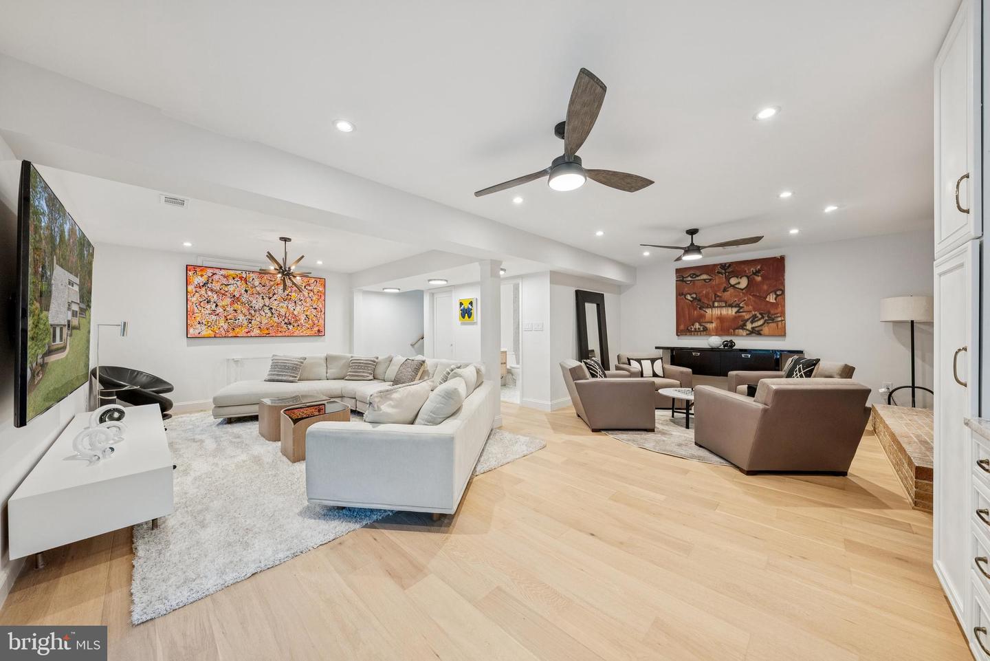 11000 OAKTON WOODS WAY, OAKTON, Virginia 22124, 4 Bedrooms Bedrooms, ,3 BathroomsBathrooms,Residential,For sale,11000 OAKTON WOODS WAY,VAFX2276392 MLS # VAFX2276392 11000 OAKTON WOODS WAY, OAKTON, Virginia 22124, 4 Bedrooms Bedrooms, ,3 BathroomsBathrooms,Residential,For sale,11000 OAKTON WOODS WAY,VAFX2276392 MLS # VAFX2276392