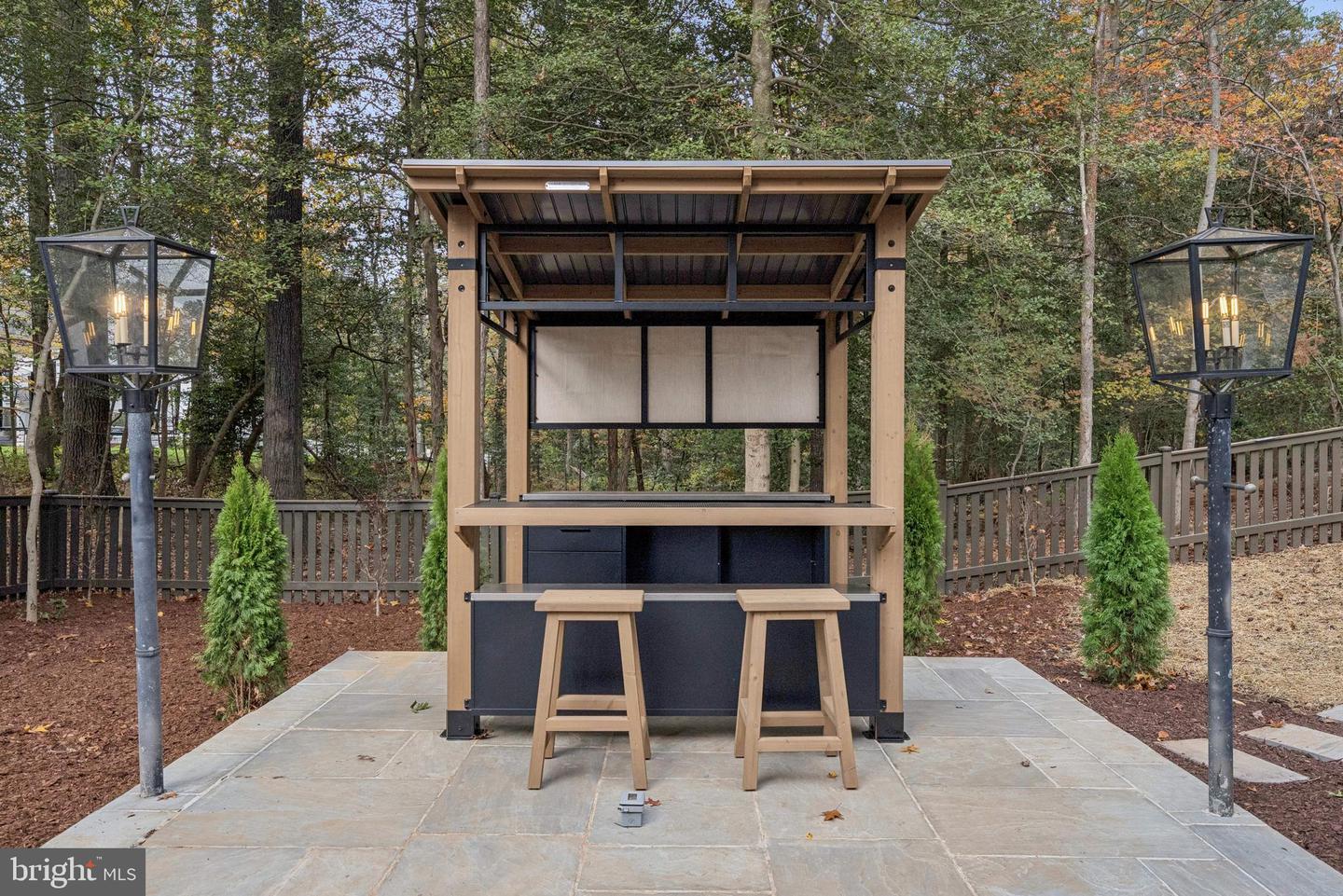 11000 OAKTON WOODS WAY, OAKTON, Virginia 22124, 4 Bedrooms Bedrooms, ,3 BathroomsBathrooms,Residential,For sale,11000 OAKTON WOODS WAY,VAFX2276392 MLS # VAFX2276392 11000 OAKTON WOODS WAY, OAKTON, Virginia 22124, 4 Bedrooms Bedrooms, ,3 BathroomsBathrooms,Residential,For sale,11000 OAKTON WOODS WAY,VAFX2276392 MLS # VAFX2276392