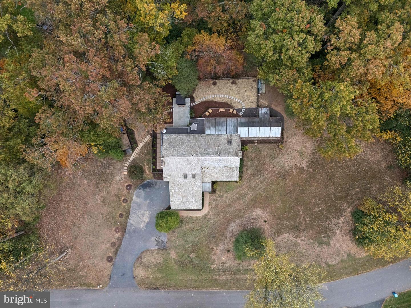 11000 OAKTON WOODS WAY, OAKTON, Virginia 22124, 4 Bedrooms Bedrooms, ,3 BathroomsBathrooms,Residential,For sale,11000 OAKTON WOODS WAY,VAFX2276392 MLS # VAFX2276392 11000 OAKTON WOODS WAY, OAKTON, Virginia 22124, 4 Bedrooms Bedrooms, ,3 BathroomsBathrooms,Residential,For sale,11000 OAKTON WOODS WAY,VAFX2276392 MLS # VAFX2276392