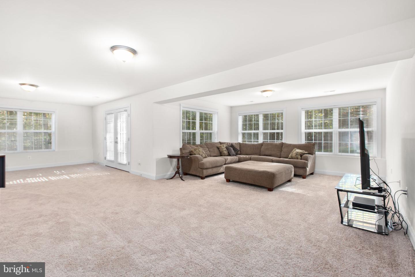 425 GENTLE BREEZE CIR, FREDERICKSBURG, Virginia 22406, 5 Bedrooms Bedrooms, ,3 BathroomsBathrooms,Residential,For sale,425 GENTLE BREEZE CIR,VAST2043836 MLS # VAST2043836