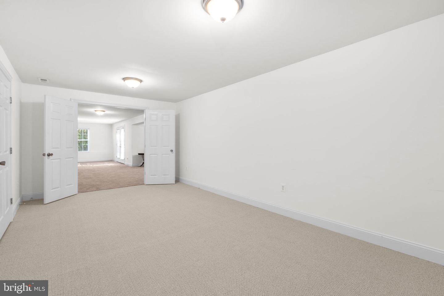 425 GENTLE BREEZE CIR, FREDERICKSBURG, Virginia 22406, 5 Bedrooms Bedrooms, ,3 BathroomsBathrooms,Residential,For sale,425 GENTLE BREEZE CIR,VAST2043836 MLS # VAST2043836