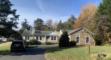 109 FAIRFAX LN, LOCUST GROVE, Virginia 22508, 4 Bedrooms Bedrooms, ,3 BathroomsBathrooms,Residential,For sale,109 FAIRFAX LN,VAOR2012676 MLS # VAOR2012676