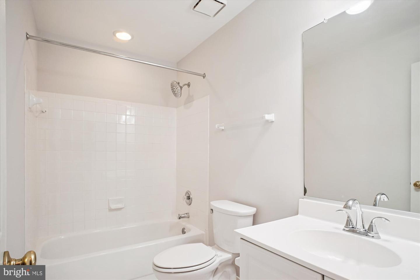 14722 WINTERFIELD CT, CENTREVILLE, Virginia 20120, 3 Bedrooms Bedrooms, ,2 BathroomsBathrooms,Residential,For sale,14722 WINTERFIELD CT,VAFX2276466 MLS # VAFX2276466 14722 WINTERFIELD CT, CENTREVILLE, Virginia 20120, 3 Bedrooms Bedrooms, ,2 BathroomsBathrooms,Residential,For sale,14722 WINTERFIELD CT,VAFX2276466 MLS # VAFX2276466