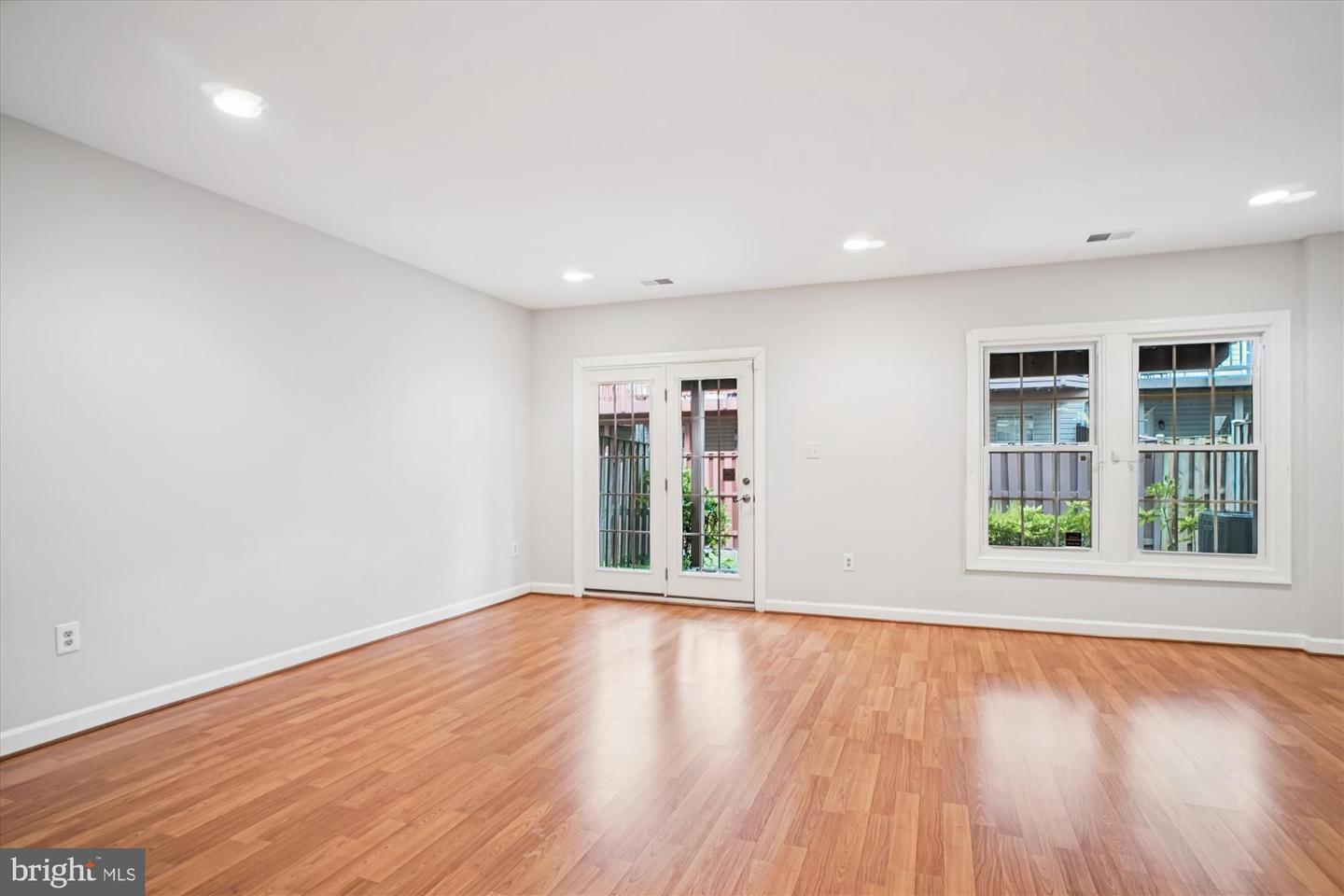 14722 WINTERFIELD CT, CENTREVILLE, Virginia 20120, 3 Bedrooms Bedrooms, ,2 BathroomsBathrooms,Residential,For sale,14722 WINTERFIELD CT,VAFX2276466 MLS # VAFX2276466 14722 WINTERFIELD CT, CENTREVILLE, Virginia 20120, 3 Bedrooms Bedrooms, ,2 BathroomsBathrooms,Residential,For sale,14722 WINTERFIELD CT,VAFX2276466 MLS # VAFX2276466