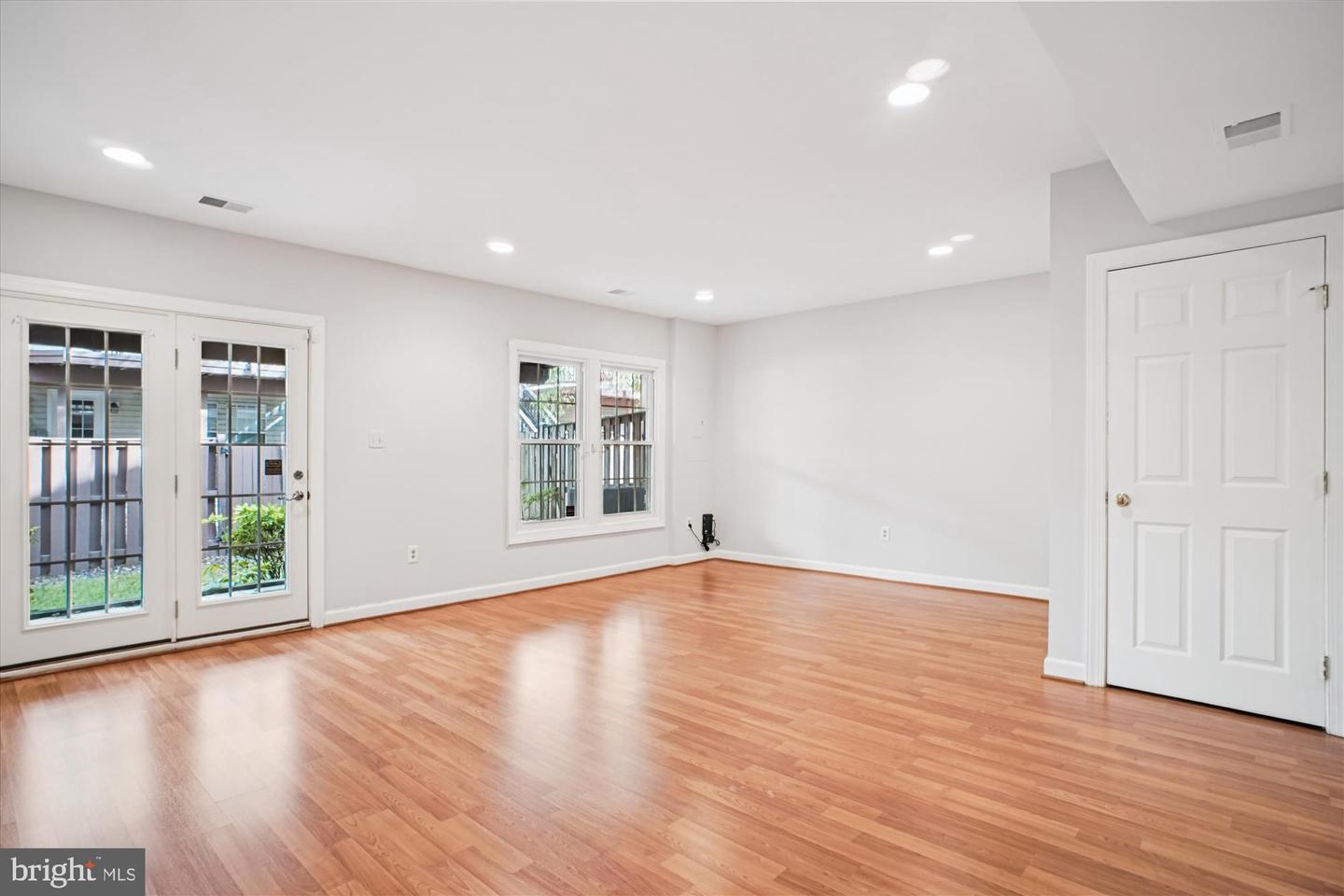 14722 WINTERFIELD CT, CENTREVILLE, Virginia 20120, 3 Bedrooms Bedrooms, ,2 BathroomsBathrooms,Residential,For sale,14722 WINTERFIELD CT,VAFX2276466 MLS # VAFX2276466 14722 WINTERFIELD CT, CENTREVILLE, Virginia 20120, 3 Bedrooms Bedrooms, ,2 BathroomsBathrooms,Residential,For sale,14722 WINTERFIELD CT,VAFX2276466 MLS # VAFX2276466