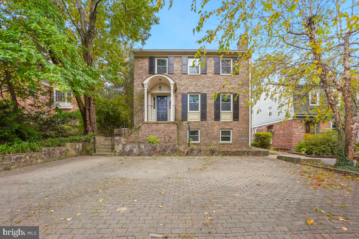 6871 CHURCHILL RD, MCLEAN, Virginia 22101, 4 Bedrooms Bedrooms, ,3 BathroomsBathrooms,Residential,For sale,6871 CHURCHILL RD,VAFX2276530 MLS # VAFX2276530 6871 CHURCHILL RD, MCLEAN, Virginia 22101, 4 Bedrooms Bedrooms, ,3 BathroomsBathrooms,Residential,For sale,6871 CHURCHILL RD,VAFX2276530 MLS # VAFX2276530