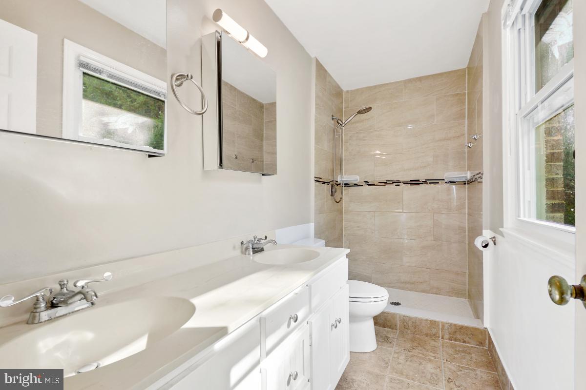 6871 CHURCHILL RD, MCLEAN, Virginia 22101, 4 Bedrooms Bedrooms, ,3 BathroomsBathrooms,Residential,For sale,6871 CHURCHILL RD,VAFX2276530 MLS # VAFX2276530 6871 CHURCHILL RD, MCLEAN, Virginia 22101, 4 Bedrooms Bedrooms, ,3 BathroomsBathrooms,Residential,For sale,6871 CHURCHILL RD,VAFX2276530 MLS # VAFX2276530