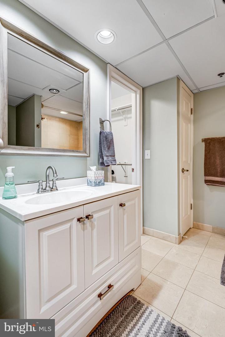 1276 N WAYNE ST #606, ARLINGTON, Virginia 22201, 1 Bedroom Bedrooms, ,1 BathroomBathrooms,Residential,For sale,1276 N WAYNE ST #606,VAAR2065458 MLS # VAAR2065458 1276 N WAYNE ST #606, ARLINGTON, Virginia 22201, 1 Bedroom Bedrooms, ,1 BathroomBathrooms,Residential,For sale,1276 N WAYNE ST #606,VAAR2065458 MLS # VAAR2065458