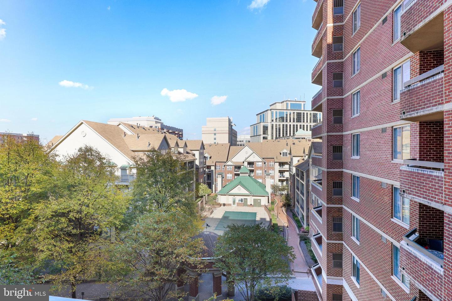 1276 N WAYNE ST #606, ARLINGTON, Virginia 22201, 1 Bedroom Bedrooms, ,1 BathroomBathrooms,Residential,For sale,1276 N WAYNE ST #606,VAAR2065458 MLS # VAAR2065458 1276 N WAYNE ST #606, ARLINGTON, Virginia 22201, 1 Bedroom Bedrooms, ,1 BathroomBathrooms,Residential,For sale,1276 N WAYNE ST #606,VAAR2065458 MLS # VAAR2065458