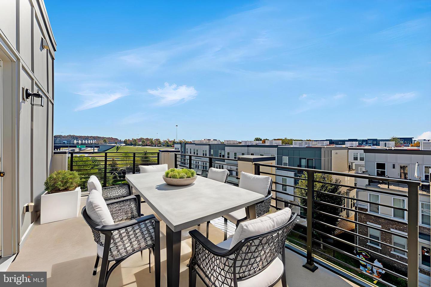 14580 LAKESTONE DR, CHANTILLY, Virginia 20151, 4 Bedrooms Bedrooms, ,4 BathroomsBathrooms,Residential,For sale,14580 LAKESTONE DR,VAFX2276764 MLS # VAFX2276764 14580 LAKESTONE DR, CHANTILLY, Virginia 20151, 4 Bedrooms Bedrooms, ,4 BathroomsBathrooms,Residential,For sale,14580 LAKESTONE DR,VAFX2276764 MLS # VAFX2276764