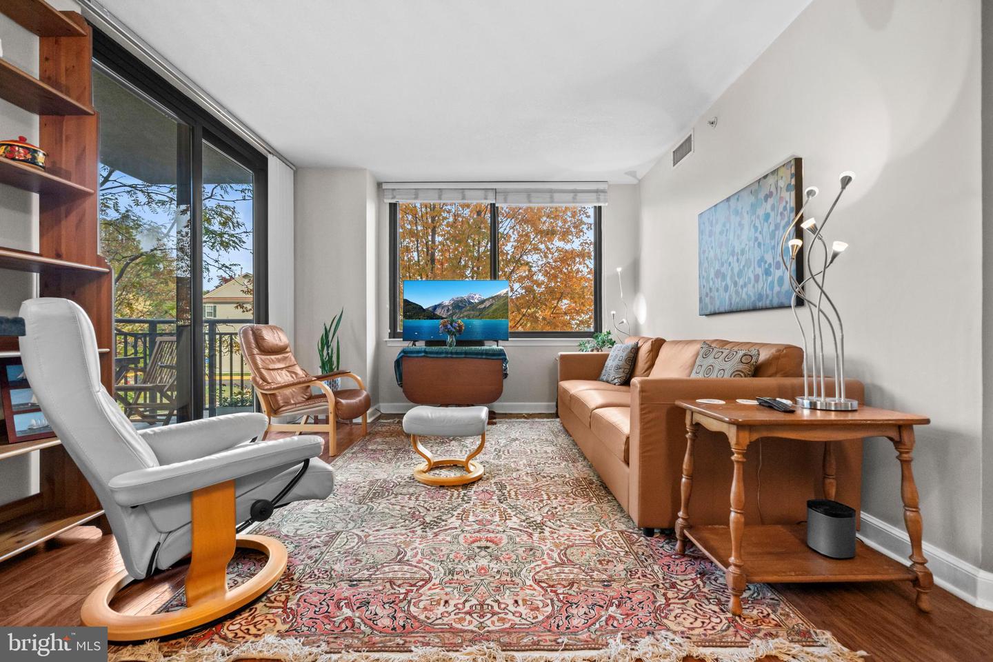 2451 MIDTOWN AVE #203, ALEXANDRIA, Virginia 22303, 2 Bedrooms Bedrooms, ,2 BathroomsBathrooms,Residential,For sale,2451 MIDTOWN AVE #203,VAFX2276766 MLS # VAFX2276766 2451 MIDTOWN AVE #203, ALEXANDRIA, Virginia 22303, 2 Bedrooms Bedrooms, ,2 BathroomsBathrooms,Residential,For sale,2451 MIDTOWN AVE #203,VAFX2276766 MLS # VAFX2276766