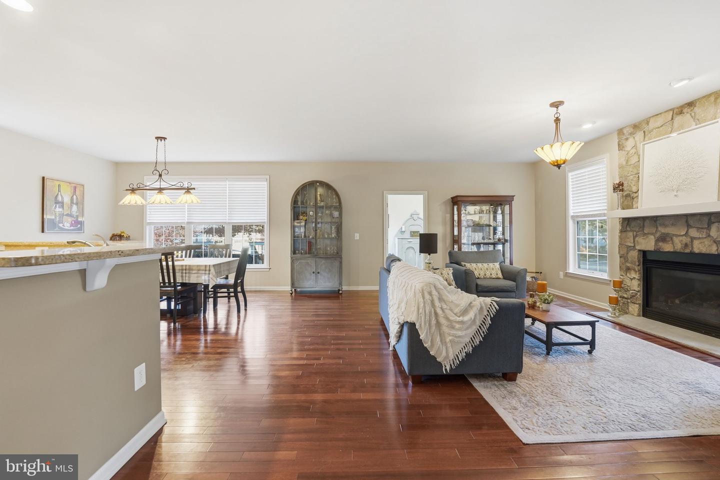 4664 ALLENS MILL BLVD, HAYMARKET, Virginia 20169, 4 Bedrooms Bedrooms, 14 Rooms Rooms,3 BathroomsBathrooms,Residential,For sale,4664 ALLENS MILL BLVD,VAPW2106902 MLS # VAPW2106902 4664 ALLENS MILL BLVD, HAYMARKET, Virginia 20169, 4 Bedrooms Bedrooms, 14 Rooms Rooms,3 BathroomsBathrooms,Residential,For sale,4664 ALLENS MILL BLVD,VAPW2106902 MLS # VAPW2106902