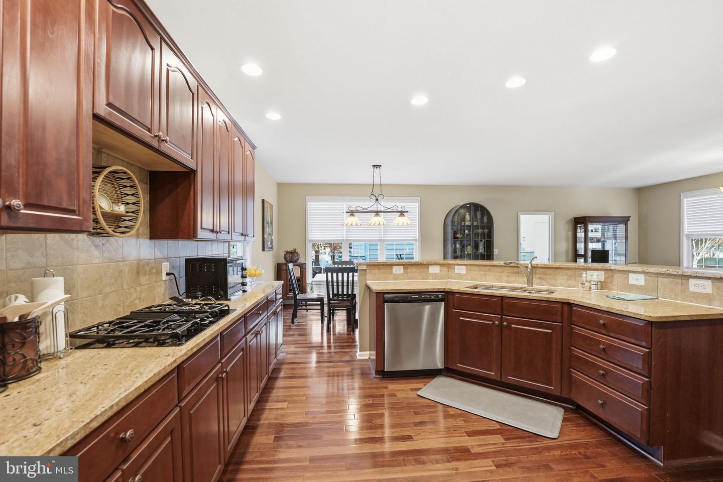 4664 ALLENS MILL BLVD, HAYMARKET, Virginia 20169, 4 Bedrooms Bedrooms, 14 Rooms Rooms,3 BathroomsBathrooms,Residential,For sale,4664 ALLENS MILL BLVD,VAPW2106902 MLS # VAPW2106902 4664 ALLENS MILL BLVD, HAYMARKET, Virginia 20169, 4 Bedrooms Bedrooms, 14 Rooms Rooms,3 BathroomsBathrooms,Residential,For sale,4664 ALLENS MILL BLVD,VAPW2106902 MLS # VAPW2106902