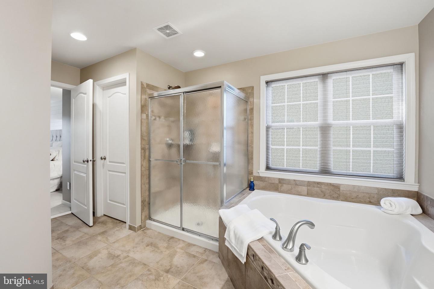 4664 ALLENS MILL BLVD, HAYMARKET, Virginia 20169, 4 Bedrooms Bedrooms, 14 Rooms Rooms,3 BathroomsBathrooms,Residential,For sale,4664 ALLENS MILL BLVD,VAPW2106902 MLS # VAPW2106902 4664 ALLENS MILL BLVD, HAYMARKET, Virginia 20169, 4 Bedrooms Bedrooms, 14 Rooms Rooms,3 BathroomsBathrooms,Residential,For sale,4664 ALLENS MILL BLVD,VAPW2106902 MLS # VAPW2106902