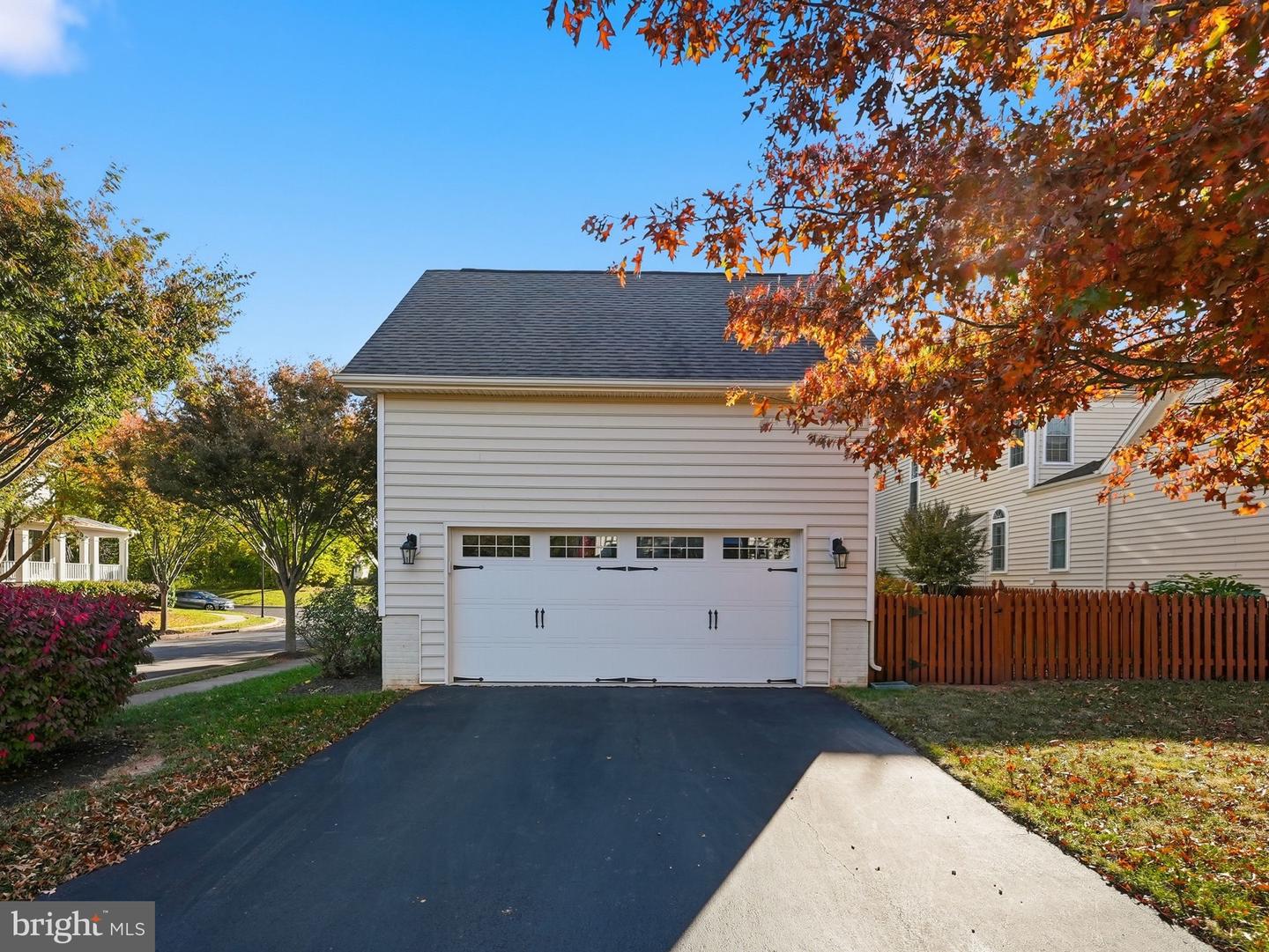 4664 ALLENS MILL BLVD, HAYMARKET, Virginia 20169, 4 Bedrooms Bedrooms, 14 Rooms Rooms,3 BathroomsBathrooms,Residential,For sale,4664 ALLENS MILL BLVD,VAPW2106902 MLS # VAPW2106902 4664 ALLENS MILL BLVD, HAYMARKET, Virginia 20169, 4 Bedrooms Bedrooms, 14 Rooms Rooms,3 BathroomsBathrooms,Residential,For sale,4664 ALLENS MILL BLVD,VAPW2106902 MLS # VAPW2106902