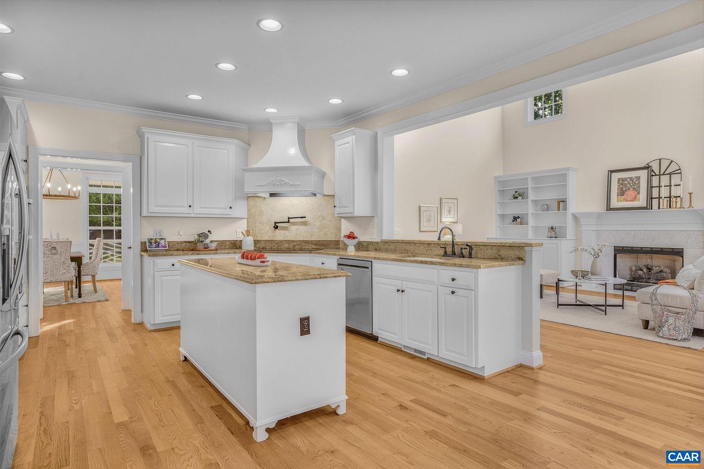 740 MURRAY LN, CHARLOTTESVILLE, Virginia 22903, 5 Bedrooms Bedrooms, ,5 BathroomsBathrooms,Residential,For sale,740 MURRAY LN,670545 MLS # 670545