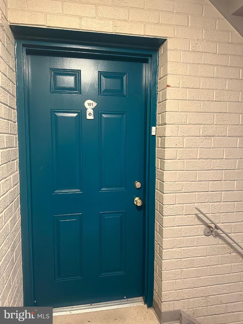 1713 GAINESVILLE ST SE #101, WASHINGTON, District Of Columbia 20020, 3 Bedrooms Bedrooms, ,2 BathroomsBathrooms,Residential,For sale,1713 GAINESVILLE ST SE #101,DCDC2229582 MLS # DCDC2229582 1713 GAINESVILLE ST SE #101, WASHINGTON, District Of Columbia 20020, 3 Bedrooms Bedrooms, ,2 BathroomsBathrooms,Residential,For sale,1713 GAINESVILLE ST SE #101,DCDC2229582 MLS # DCDC2229582