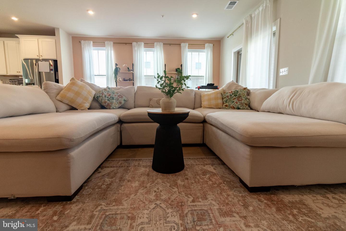 201-B PARK CENTRAL TER #B, MANASSAS PARK, Virginia 20111, 3 Bedrooms Bedrooms, ,2 BathroomsBathrooms,Residential,For sale,201-B PARK CENTRAL TER #B,VAMP2003424 MLS # VAMP2003424 201-B PARK CENTRAL TER #B, MANASSAS PARK, Virginia 20111, 3 Bedrooms Bedrooms, ,2 BathroomsBathrooms,Residential,For sale,201-B PARK CENTRAL TER #B,VAMP2003424 MLS # VAMP2003424