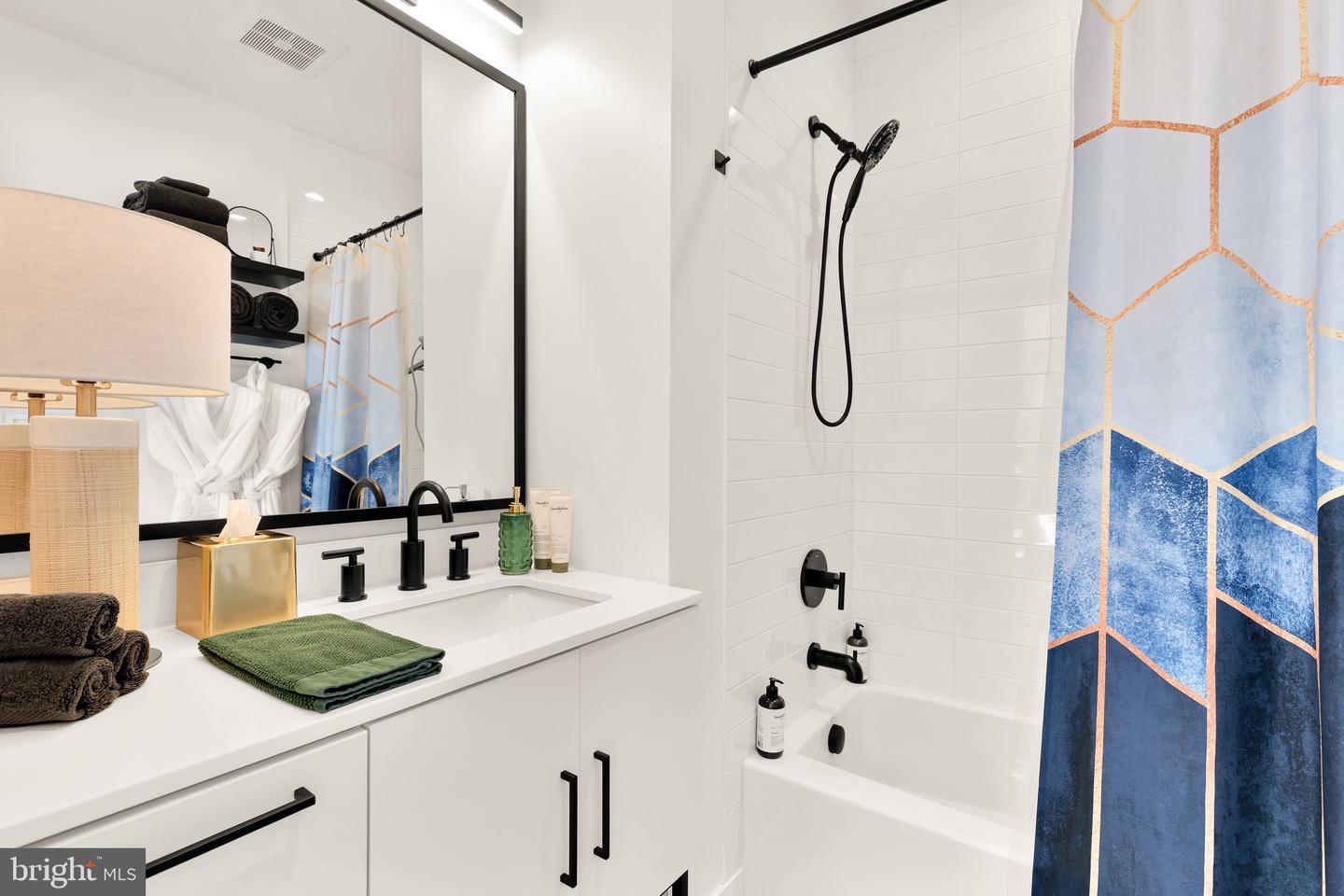 1500 HARRY THOMAS WAY NE #501, WASHINGTON, District Of Columbia 20002, 3 Bedrooms Bedrooms, ,3 BathroomsBathrooms,Residential,For sale,1500 HARRY THOMAS WAY NE #501,DCDC2229606 MLS # DCDC2229606 1500 HARRY THOMAS WAY NE #501, WASHINGTON, District Of Columbia 20002, 3 Bedrooms Bedrooms, ,3 BathroomsBathrooms,Residential,For sale,1500 HARRY THOMAS WAY NE #501,DCDC2229606 MLS # DCDC2229606