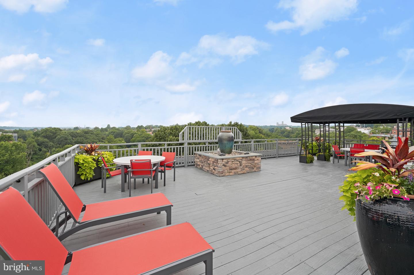 1414 22ND ST NW #41, WASHINGTON, District Of Columbia 20037, 2 Bedrooms Bedrooms, ,2 BathroomsBathrooms,Residential,For sale,1414 22ND ST NW #41,DCDC2229638 MLS # DCDC2229638 1414 22ND ST NW #41, WASHINGTON, District Of Columbia 20037, 2 Bedrooms Bedrooms, ,2 BathroomsBathrooms,Residential,For sale,1414 22ND ST NW #41,DCDC2229638 MLS # DCDC2229638