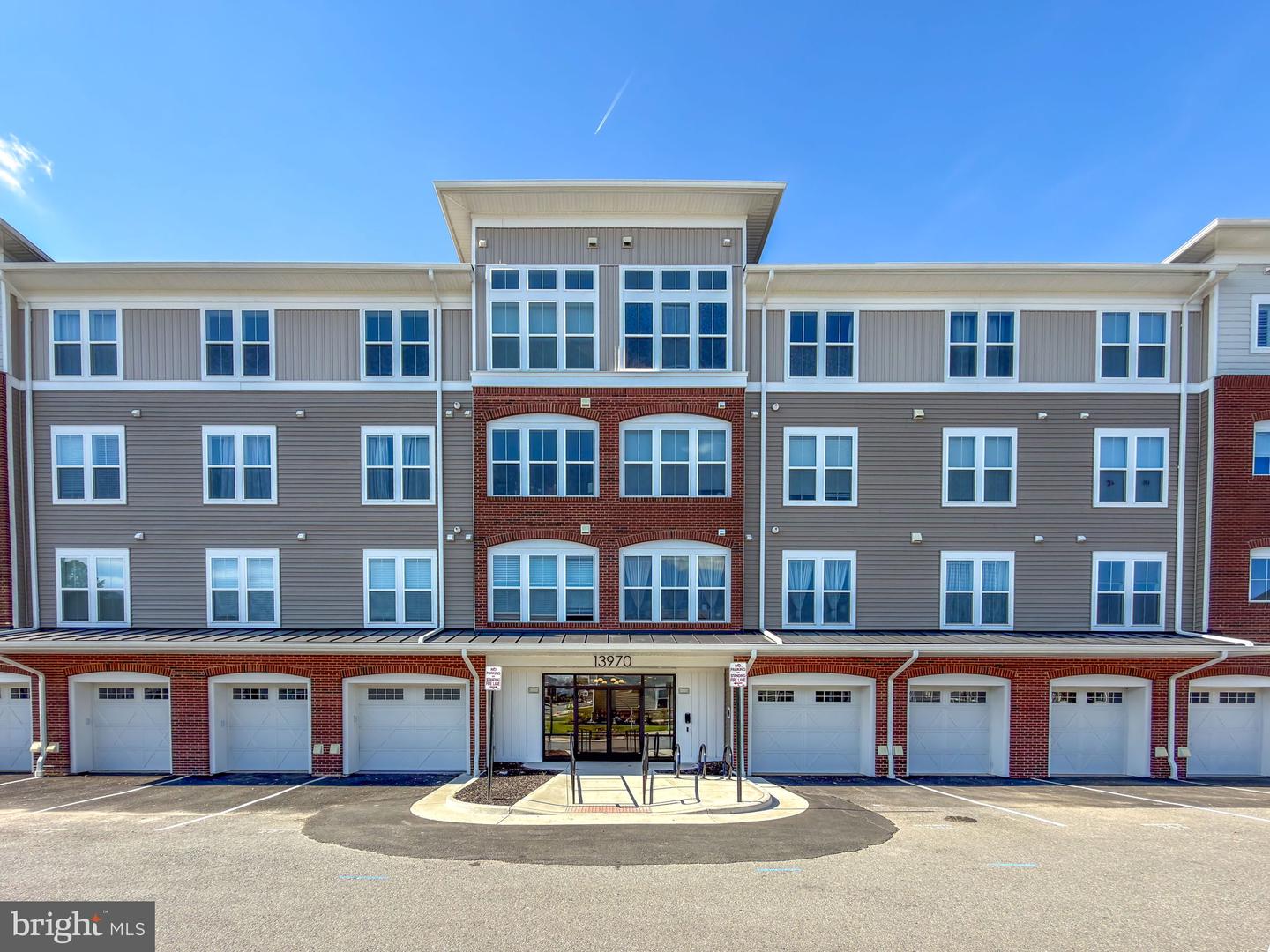 13970 ENGLEFIELD DR #207, WOODBRIDGE, Virginia 22193, 2 Bedrooms Bedrooms, ,2 BathroomsBathrooms,Residential,For sale,13970 ENGLEFIELD DR #207,VAPW2106930 MLS # VAPW2106930 13970 ENGLEFIELD DR #207, WOODBRIDGE, Virginia 22193, 2 Bedrooms Bedrooms, ,2 BathroomsBathrooms,Residential,For sale,13970 ENGLEFIELD DR #207,VAPW2106930 MLS # VAPW2106930