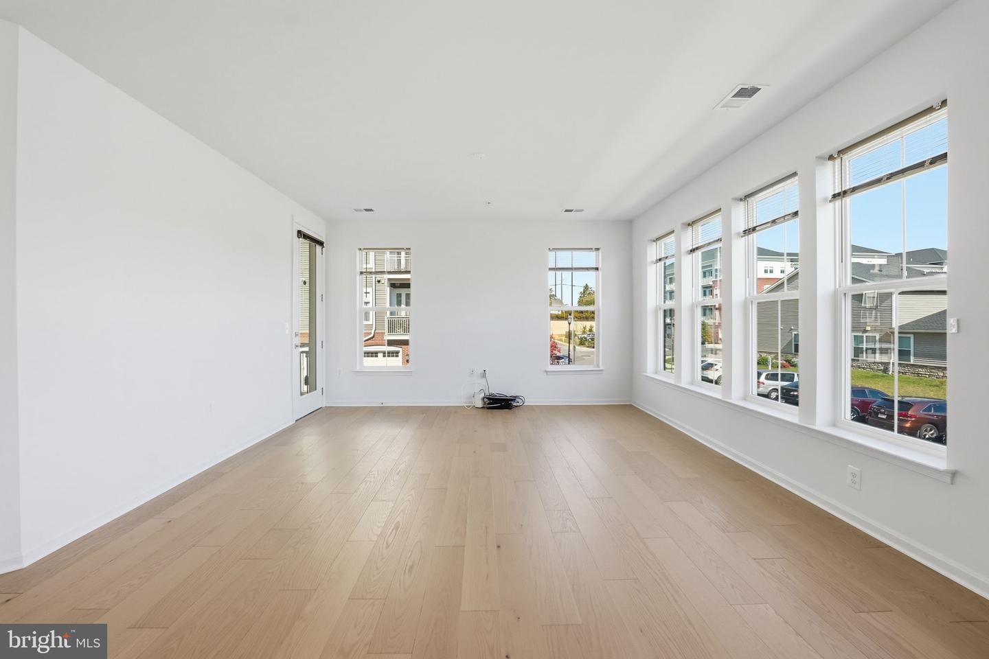 13970 ENGLEFIELD DR #207, WOODBRIDGE, Virginia 22193, 2 Bedrooms Bedrooms, ,2 BathroomsBathrooms,Residential,For sale,13970 ENGLEFIELD DR #207,VAPW2106930 MLS # VAPW2106930 13970 ENGLEFIELD DR #207, WOODBRIDGE, Virginia 22193, 2 Bedrooms Bedrooms, ,2 BathroomsBathrooms,Residential,For sale,13970 ENGLEFIELD DR #207,VAPW2106930 MLS # VAPW2106930