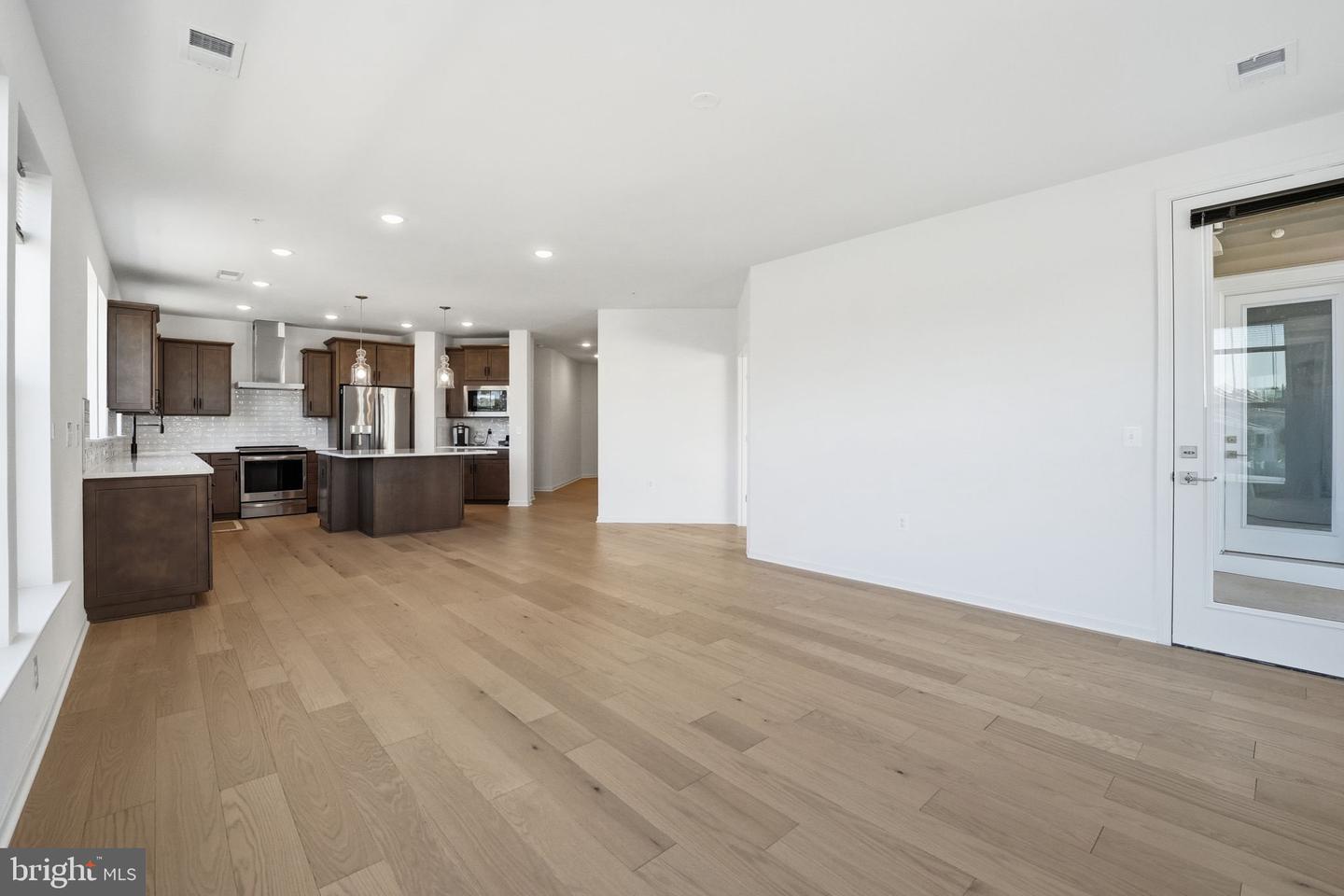 13970 ENGLEFIELD DR #207, WOODBRIDGE, Virginia 22193, 2 Bedrooms Bedrooms, ,2 BathroomsBathrooms,Residential,For sale,13970 ENGLEFIELD DR #207,VAPW2106930 MLS # VAPW2106930 13970 ENGLEFIELD DR #207, WOODBRIDGE, Virginia 22193, 2 Bedrooms Bedrooms, ,2 BathroomsBathrooms,Residential,For sale,13970 ENGLEFIELD DR #207,VAPW2106930 MLS # VAPW2106930