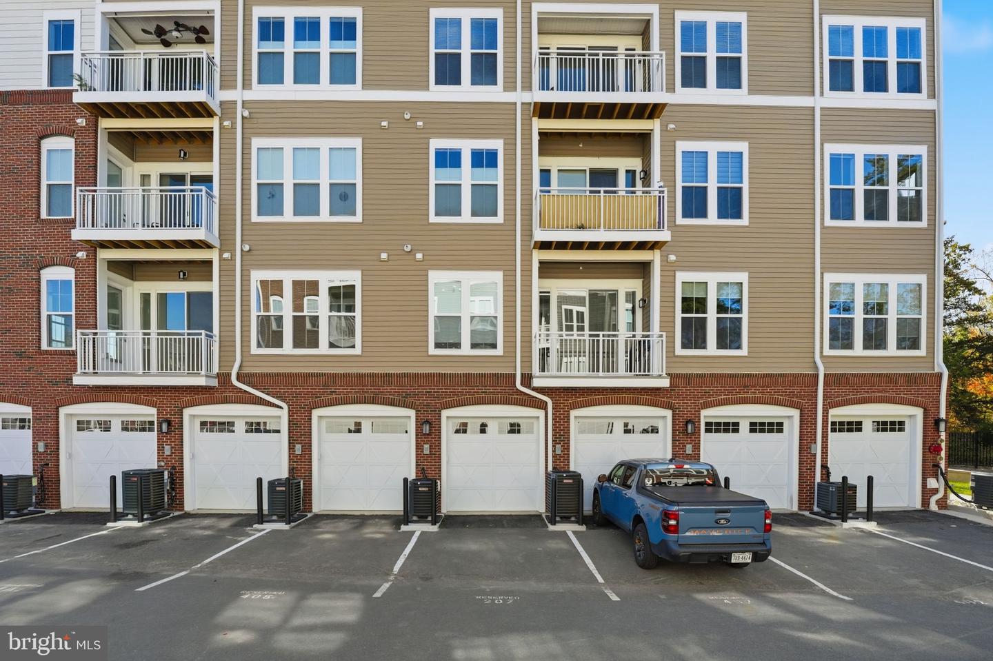 13970 ENGLEFIELD DR #207, WOODBRIDGE, Virginia 22193, 2 Bedrooms Bedrooms, ,2 BathroomsBathrooms,Residential,For sale,13970 ENGLEFIELD DR #207,VAPW2106930 MLS # VAPW2106930 13970 ENGLEFIELD DR #207, WOODBRIDGE, Virginia 22193, 2 Bedrooms Bedrooms, ,2 BathroomsBathrooms,Residential,For sale,13970 ENGLEFIELD DR #207,VAPW2106930 MLS # VAPW2106930
