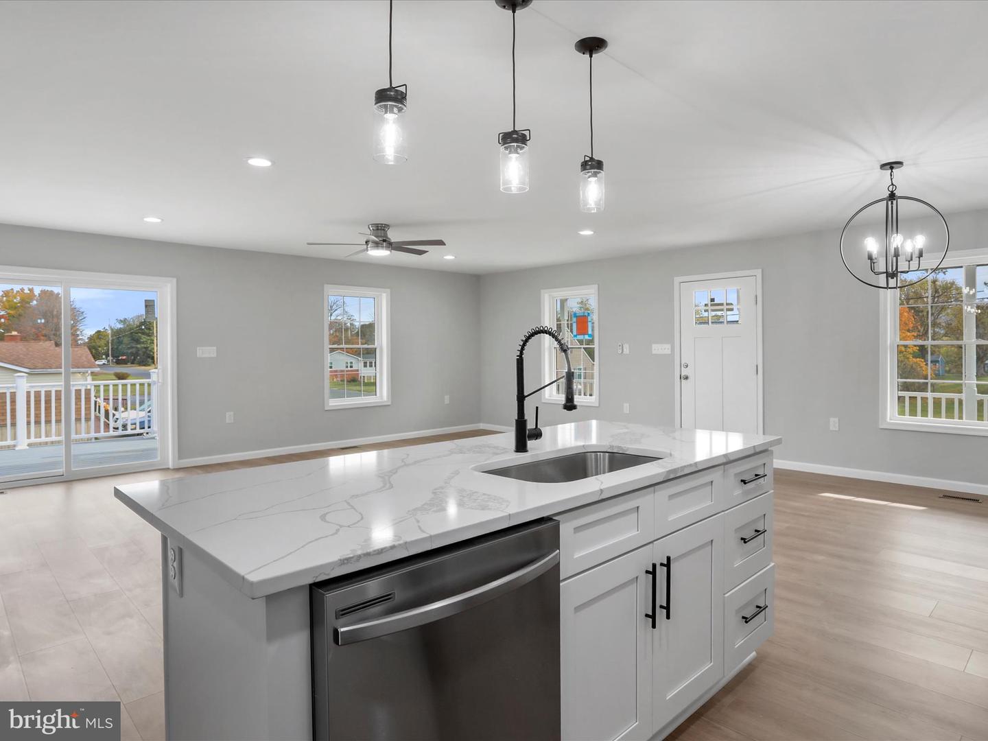 602 W SPRING ST, WOODSTOCK, Virginia 22664, 5 Bedrooms Bedrooms, 8 Rooms Rooms,3 BathroomsBathrooms,Residential,For sale,602 W SPRING ST,VASH2012892 MLS # VASH2012892 602 W SPRING ST, WOODSTOCK, Virginia 22664, 5 Bedrooms Bedrooms, 8 Rooms Rooms,3 BathroomsBathrooms,Residential,For sale,602 W SPRING ST,VASH2012892 MLS # VASH2012892