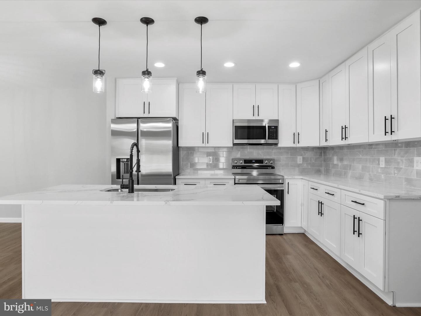 602 W SPRING ST, WOODSTOCK, Virginia 22664, 5 Bedrooms Bedrooms, 8 Rooms Rooms,3 BathroomsBathrooms,Residential,For sale,602 W SPRING ST,VASH2012892 MLS # VASH2012892 602 W SPRING ST, WOODSTOCK, Virginia 22664, 5 Bedrooms Bedrooms, 8 Rooms Rooms,3 BathroomsBathrooms,Residential,For sale,602 W SPRING ST,VASH2012892 MLS # VASH2012892