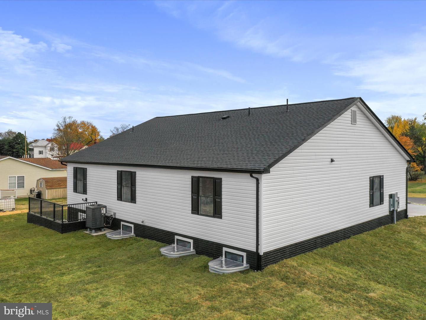 602 W SPRING ST, WOODSTOCK, Virginia 22664, 5 Bedrooms Bedrooms, 8 Rooms Rooms,3 BathroomsBathrooms,Residential,For sale,602 W SPRING ST,VASH2012892 MLS # VASH2012892 602 W SPRING ST, WOODSTOCK, Virginia 22664, 5 Bedrooms Bedrooms, 8 Rooms Rooms,3 BathroomsBathrooms,Residential,For sale,602 W SPRING ST,VASH2012892 MLS # VASH2012892