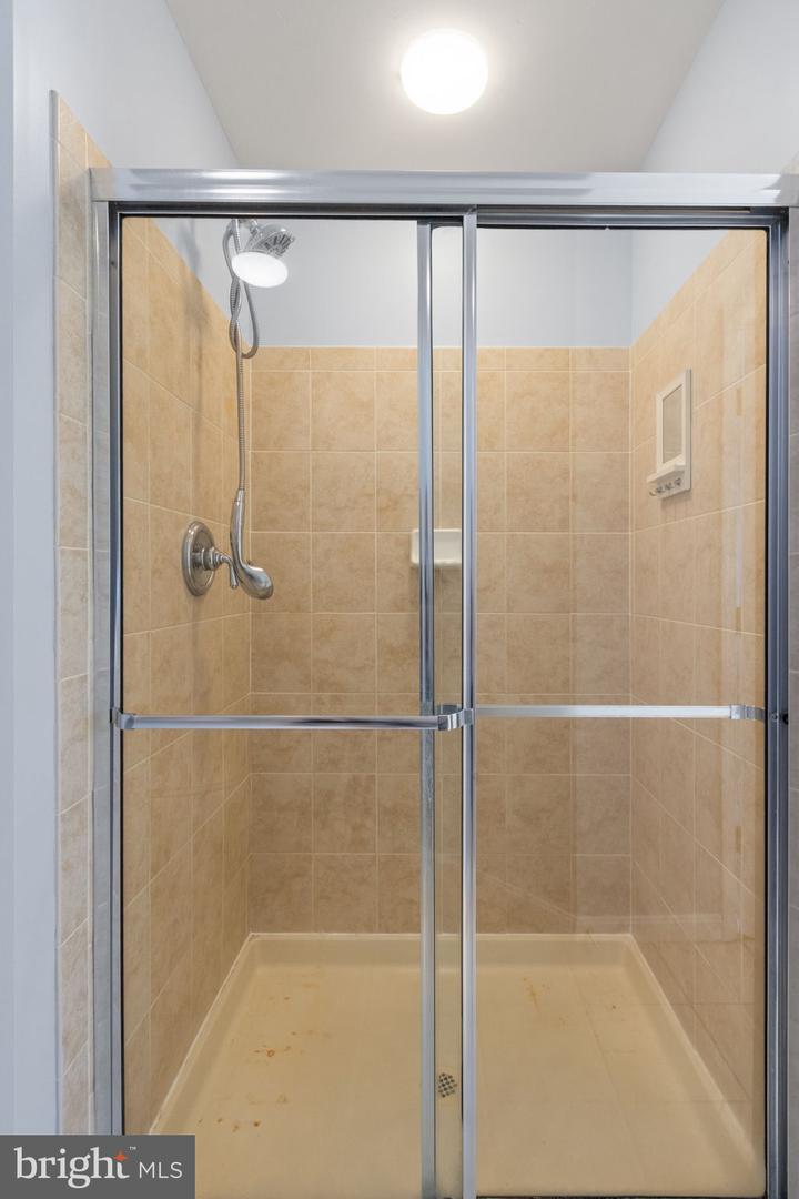 12904 LEATHERWOOD LN, WOODBRIDGE, Virginia 22192, 3 Bedrooms Bedrooms, ,2 BathroomsBathrooms,Residential,For sale,12904 LEATHERWOOD LN,VAPW2106942 MLS # VAPW2106942 12904 LEATHERWOOD LN, WOODBRIDGE, Virginia 22192, 3 Bedrooms Bedrooms, ,2 BathroomsBathrooms,Residential,For sale,12904 LEATHERWOOD LN,VAPW2106942 MLS # VAPW2106942