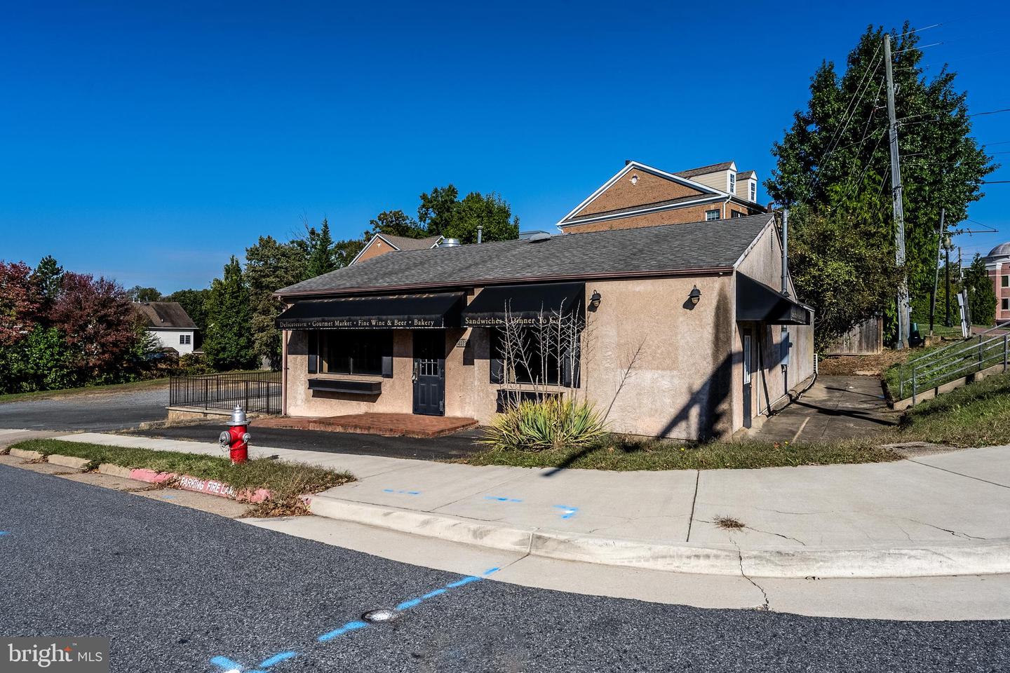 4328 CHAIN BRIDGE RD, FAIRFAX, Virginia 22030, ,Land,For sale,4328 CHAIN BRIDGE RD,VAFC2007282 MLS # VAFC2007282