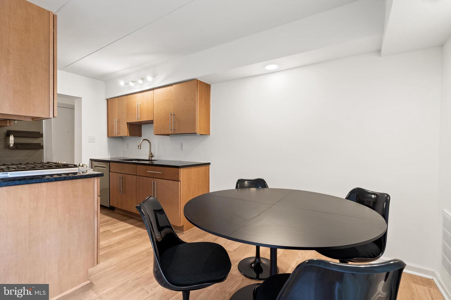 2317 FREETOWN CT #2B, RESTON, Virginia 20191, 2 Bedrooms Bedrooms, 5 Rooms Rooms,1 BathroomBathrooms,Residential,For sale,2317 FREETOWN CT #2B,VAFX2189798 MLS # VAFX2189798 2317 FREETOWN CT #2B, RESTON, Virginia 20191, 2 Bedrooms Bedrooms, 5 Rooms Rooms,1 BathroomBathrooms,Residential,For sale,2317 FREETOWN CT #2B,VAFX2189798 MLS # VAFX2189798