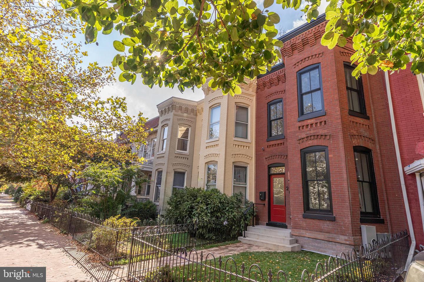 235 12TH ST SE, WASHINGTON, District Of Columbia 20003, 4 Bedrooms Bedrooms, ,3 BathroomsBathrooms,Residential,For sale,235 12TH ST SE,DCDC2165028 MLS # DCDC2165028 235 12TH ST SE, WASHINGTON, District Of Columbia 20003, 4 Bedrooms Bedrooms, ,3 BathroomsBathrooms,Residential,For sale,235 12TH ST SE,DCDC2165028 MLS # DCDC2165028