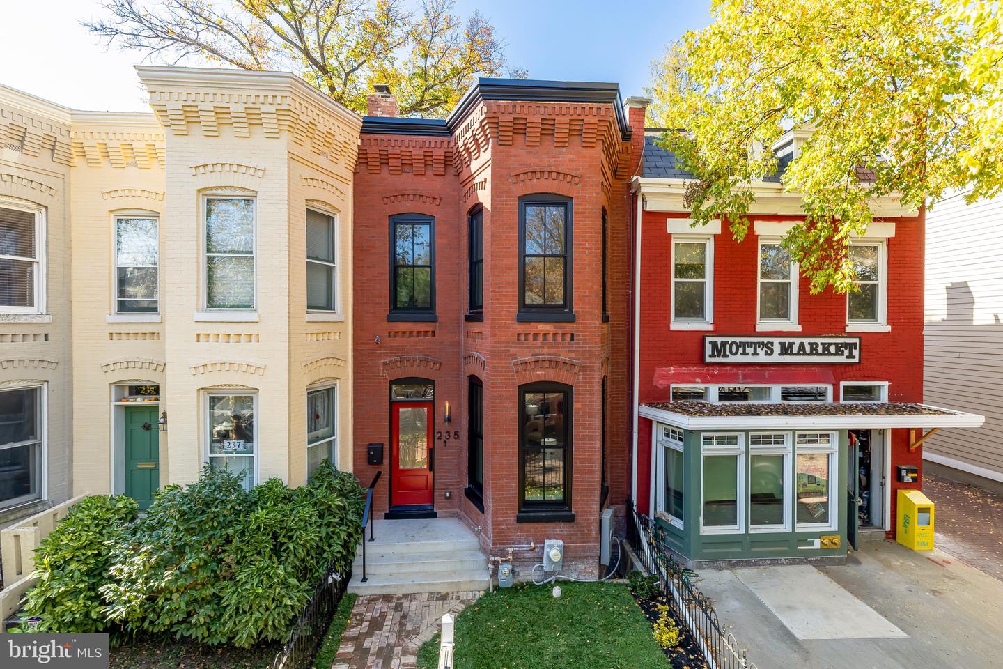 235 12TH ST SE, WASHINGTON, District Of Columbia 20003, 4 Bedrooms Bedrooms, ,3 BathroomsBathrooms,Residential,For sale,235 12TH ST SE,DCDC2165028 MLS # DCDC2165028 235 12TH ST SE, WASHINGTON, District Of Columbia 20003, 4 Bedrooms Bedrooms, ,3 BathroomsBathrooms,Residential,For sale,235 12TH ST SE,DCDC2165028 MLS # DCDC2165028