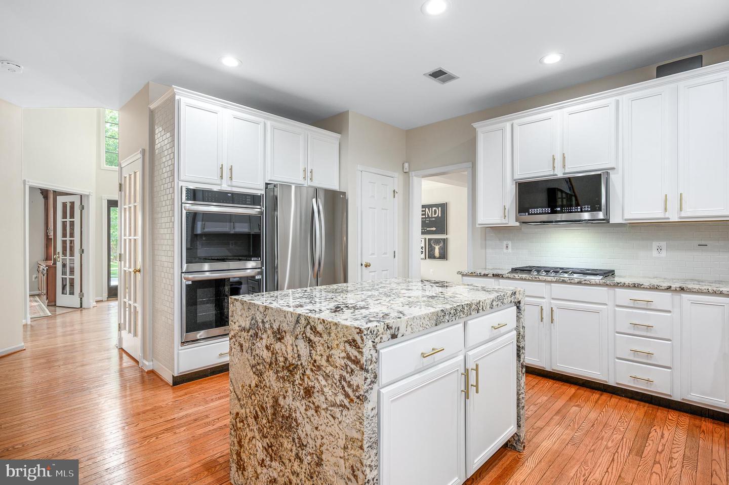 43623 LONDON WAY, ASHBURN, Virginia 20147, 5 Bedrooms Bedrooms, ,4 BathroomsBathrooms,Residential,For sale,43623 LONDON WAY,VALO2095046 MLS # VALO2095046 43623 LONDON WAY, ASHBURN, Virginia 20147, 5 Bedrooms Bedrooms, ,4 BathroomsBathrooms,Residential,For sale,43623 LONDON WAY,VALO2095046 MLS # VALO2095046