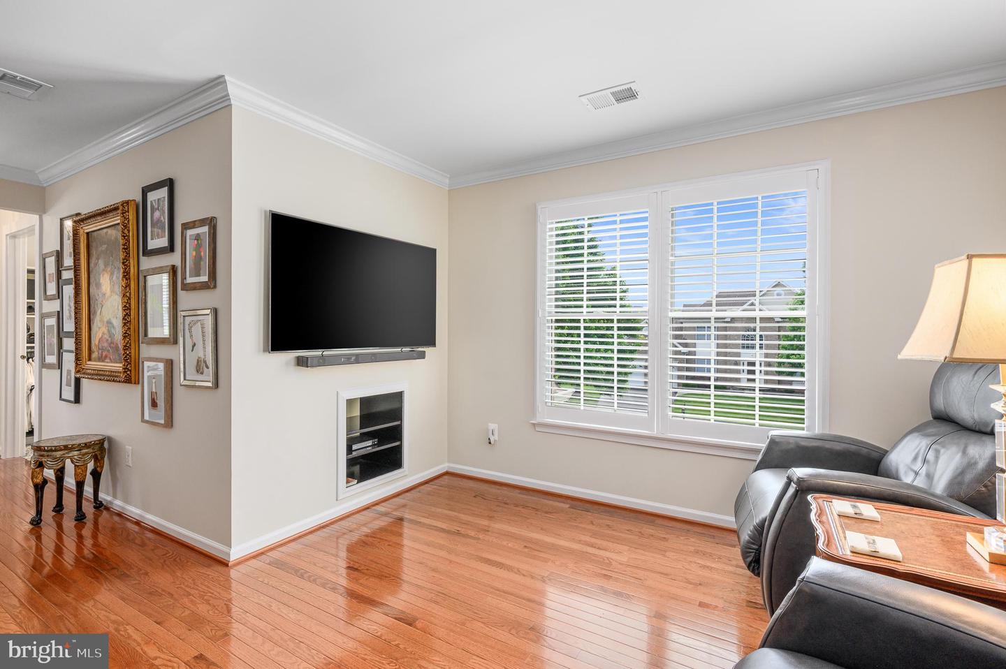 43623 LONDON WAY, ASHBURN, Virginia 20147, 5 Bedrooms Bedrooms, ,4 BathroomsBathrooms,Residential,For sale,43623 LONDON WAY,VALO2095046 MLS # VALO2095046 43623 LONDON WAY, ASHBURN, Virginia 20147, 5 Bedrooms Bedrooms, ,4 BathroomsBathrooms,Residential,For sale,43623 LONDON WAY,VALO2095046 MLS # VALO2095046