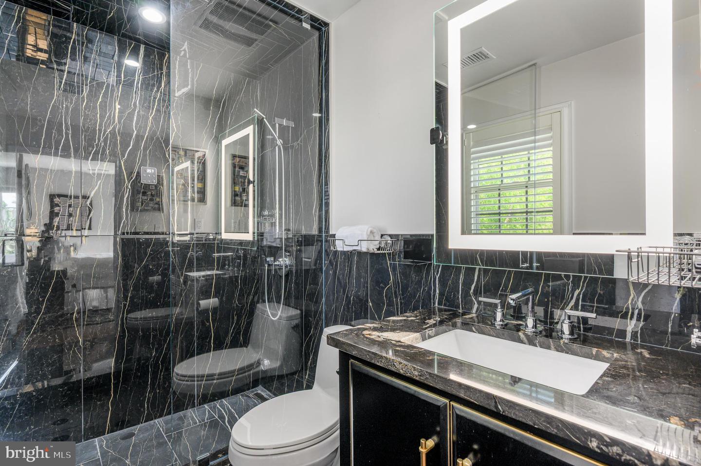 43623 LONDON WAY, ASHBURN, Virginia 20147, 5 Bedrooms Bedrooms, ,4 BathroomsBathrooms,Residential,For sale,43623 LONDON WAY,VALO2095046 MLS # VALO2095046 43623 LONDON WAY, ASHBURN, Virginia 20147, 5 Bedrooms Bedrooms, ,4 BathroomsBathrooms,Residential,For sale,43623 LONDON WAY,VALO2095046 MLS # VALO2095046