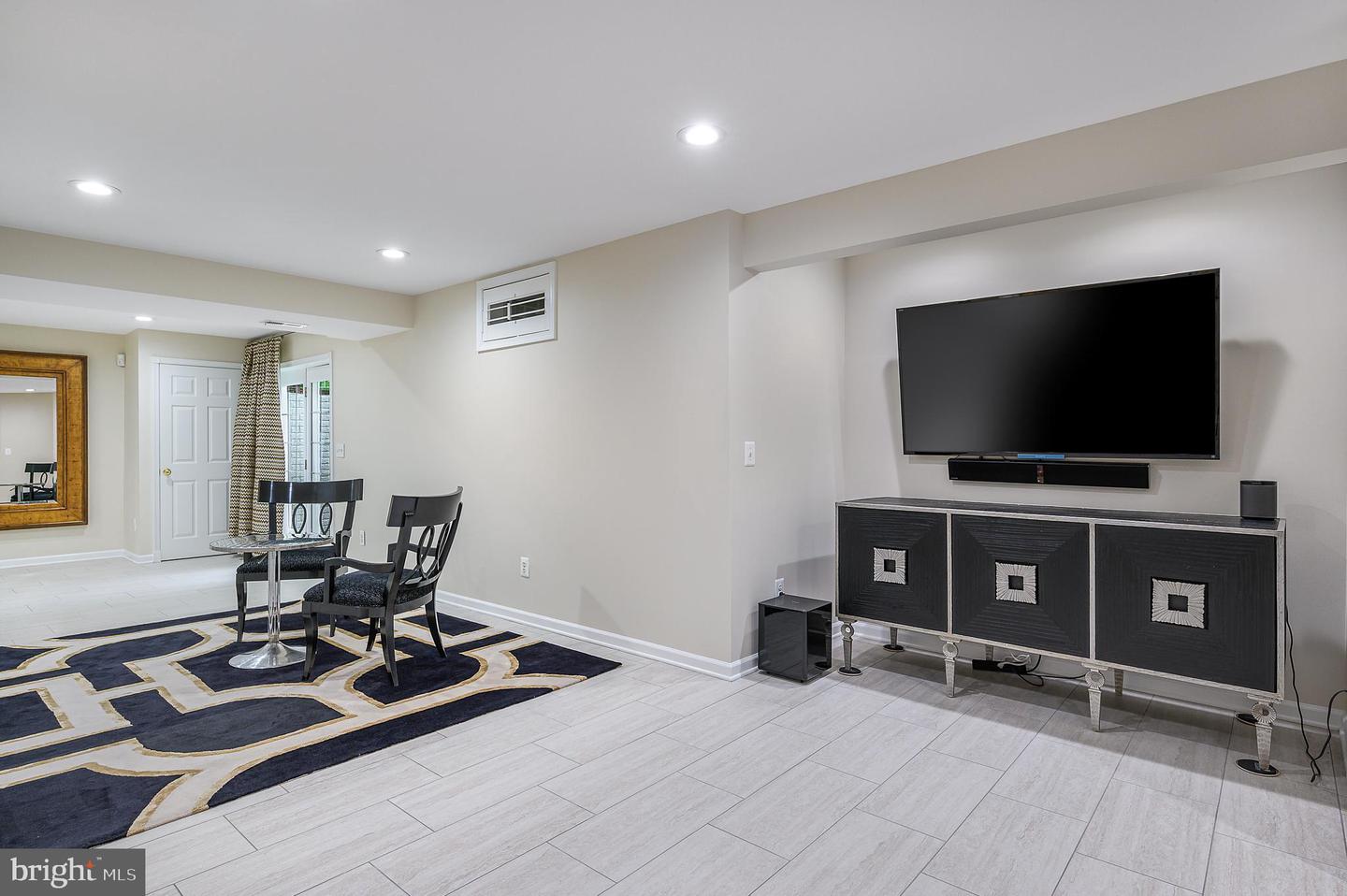 43623 LONDON WAY, ASHBURN, Virginia 20147, 5 Bedrooms Bedrooms, ,4 BathroomsBathrooms,Residential,For sale,43623 LONDON WAY,VALO2095046 MLS # VALO2095046 43623 LONDON WAY, ASHBURN, Virginia 20147, 5 Bedrooms Bedrooms, ,4 BathroomsBathrooms,Residential,For sale,43623 LONDON WAY,VALO2095046 MLS # VALO2095046