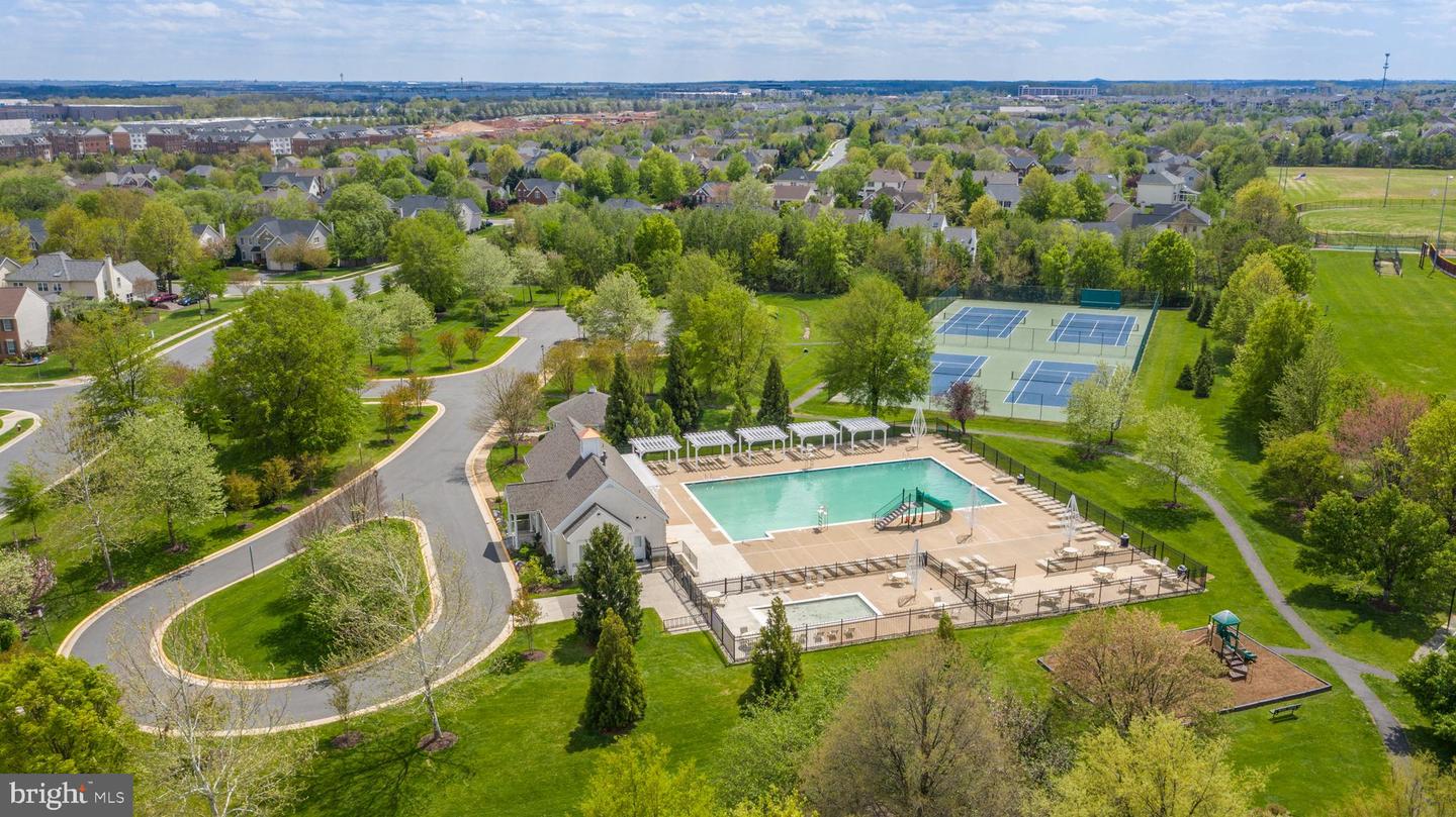 43623 LONDON WAY, ASHBURN, Virginia 20147, 5 Bedrooms Bedrooms, ,4 BathroomsBathrooms,Residential,For sale,43623 LONDON WAY,VALO2095046 MLS # VALO2095046 43623 LONDON WAY, ASHBURN, Virginia 20147, 5 Bedrooms Bedrooms, ,4 BathroomsBathrooms,Residential,For sale,43623 LONDON WAY,VALO2095046 MLS # VALO2095046