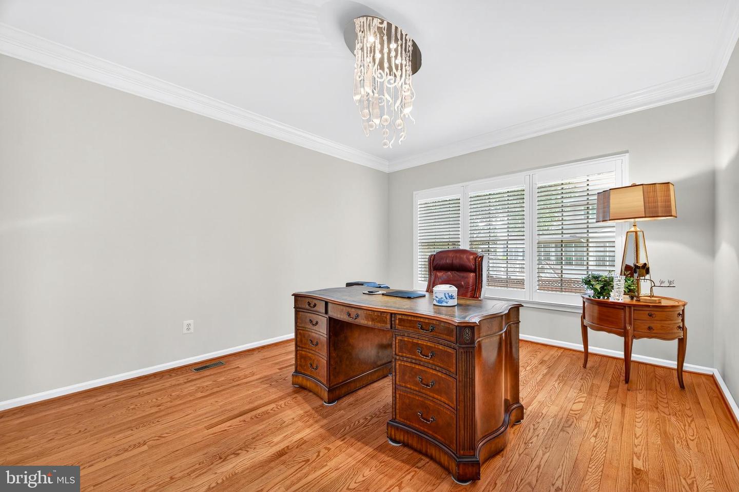 43623 LONDON WAY, ASHBURN, Virginia 20147, 5 Bedrooms Bedrooms, ,4 BathroomsBathrooms,Residential,For sale,43623 LONDON WAY,VALO2095046 MLS # VALO2095046 43623 LONDON WAY, ASHBURN, Virginia 20147, 5 Bedrooms Bedrooms, ,4 BathroomsBathrooms,Residential,For sale,43623 LONDON WAY,VALO2095046 MLS # VALO2095046