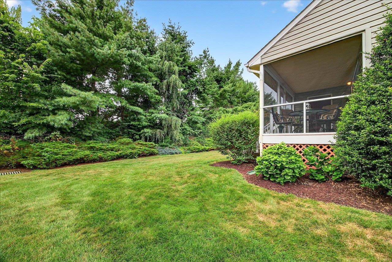 4 ASHLEIGH DR, WAYNESBORO, Virginia 22980, 2 Bedrooms Bedrooms, ,2 BathroomsBathrooms,Residential,4 ASHLEIGH DR,668123 MLS # 668123