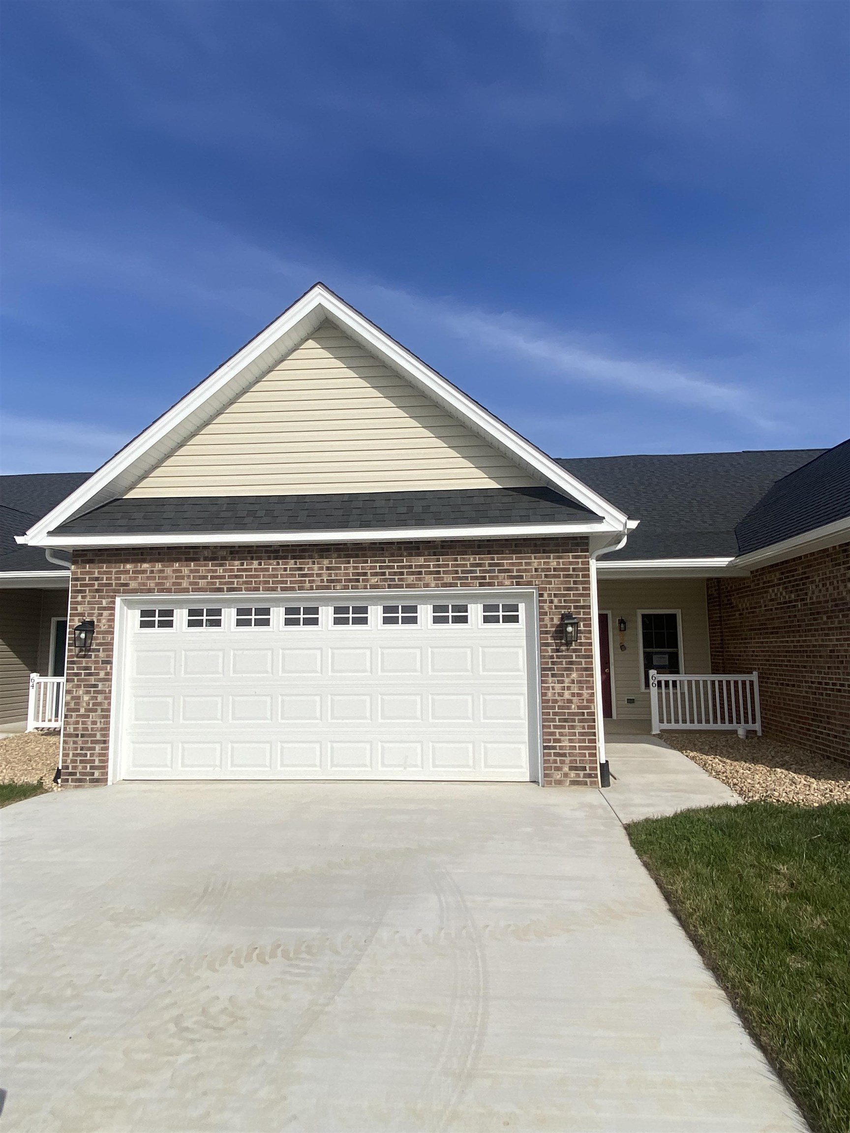 66 FOSSIL DR, STUARTS DRAFT, Virginia 24477, 2 Bedrooms Bedrooms, ,2 BathroomsBathrooms,Residential,66 FOSSIL DR,670573 MLS # 670573