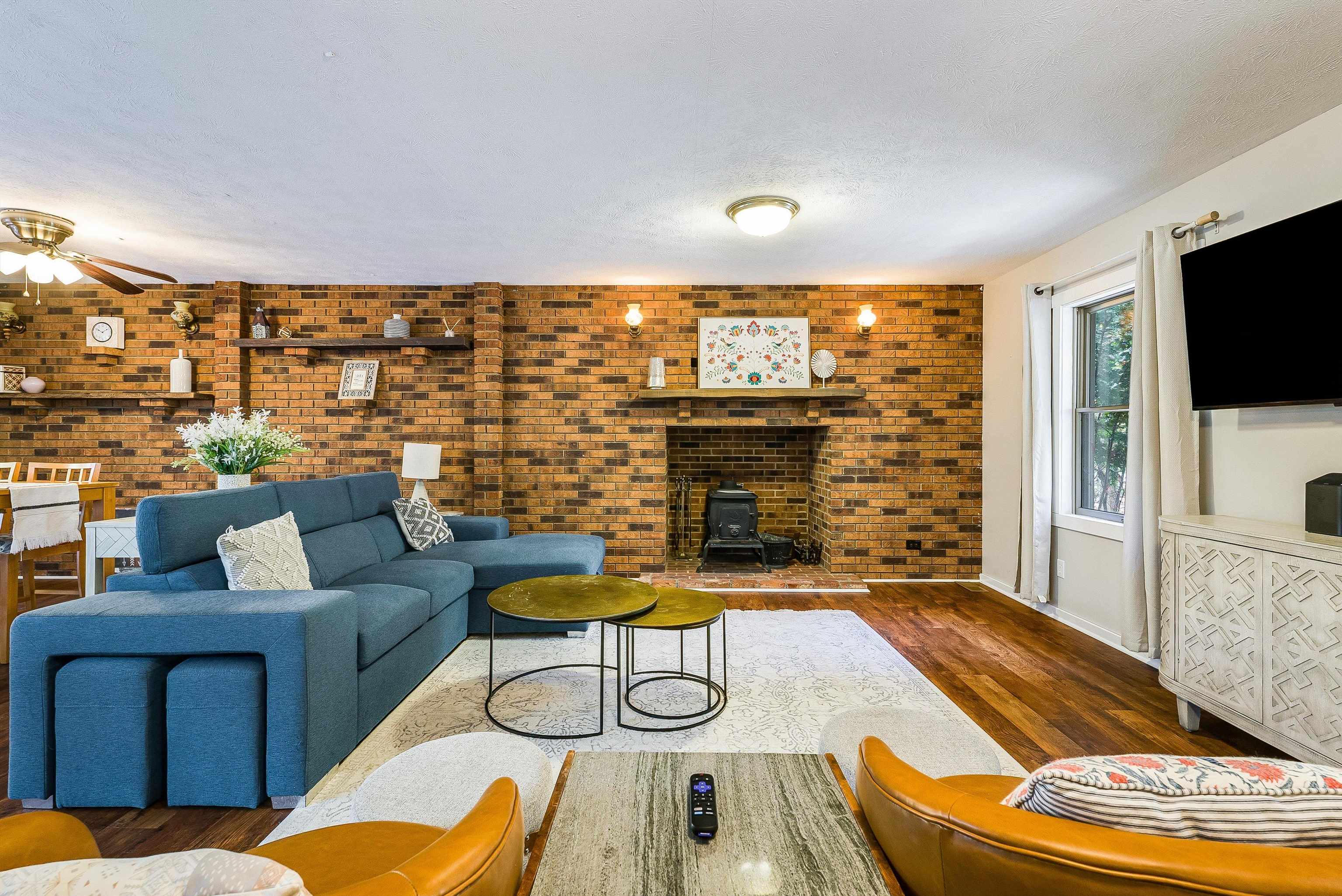 2606 HOPKINS DR, MCGAHEYSVILLE, Virginia 22840, 3 Bedrooms Bedrooms, ,2 BathroomsBathrooms,Residential,2606 Hopkins,2606 HOPKINS DR,670574 MLS # 670574 2606 HOPKINS DR, MCGAHEYSVILLE, Virginia 22840, 3 Bedrooms Bedrooms, ,2 BathroomsBathrooms,Residential,2606 Hopkins,2606 HOPKINS DR,670574 MLS # 670574