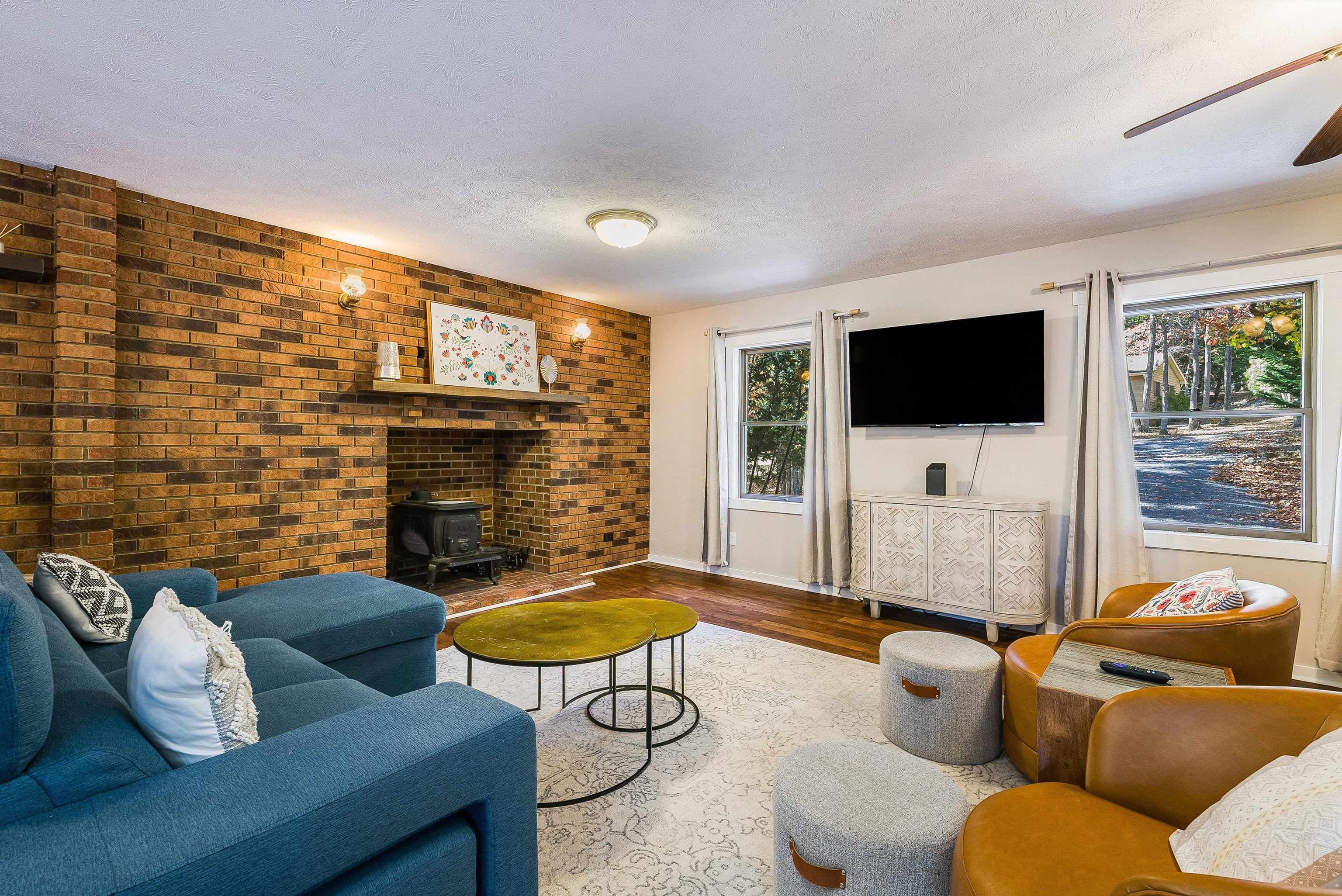 2606 HOPKINS DR, MCGAHEYSVILLE, Virginia 22840, 3 Bedrooms Bedrooms, ,2 BathroomsBathrooms,Residential,2606 Hopkins,2606 HOPKINS DR,670574 MLS # 670574 2606 HOPKINS DR, MCGAHEYSVILLE, Virginia 22840, 3 Bedrooms Bedrooms, ,2 BathroomsBathrooms,Residential,2606 Hopkins,2606 HOPKINS DR,670574 MLS # 670574