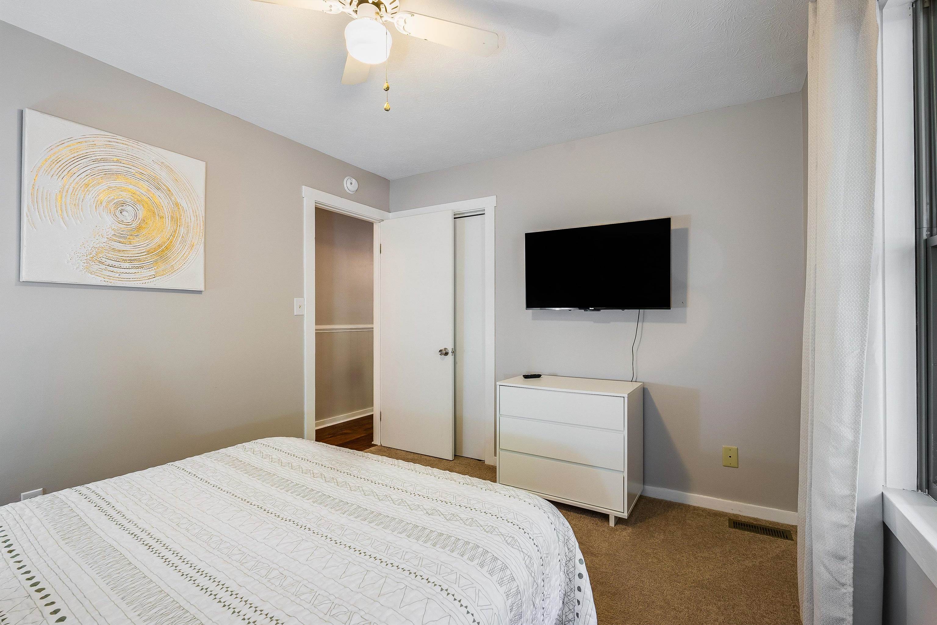 2606 HOPKINS DR, MCGAHEYSVILLE, Virginia 22840, 3 Bedrooms Bedrooms, ,2 BathroomsBathrooms,Residential,2606 Hopkins,2606 HOPKINS DR,670574 MLS # 670574 2606 HOPKINS DR, MCGAHEYSVILLE, Virginia 22840, 3 Bedrooms Bedrooms, ,2 BathroomsBathrooms,Residential,2606 Hopkins,2606 HOPKINS DR,670574 MLS # 670574